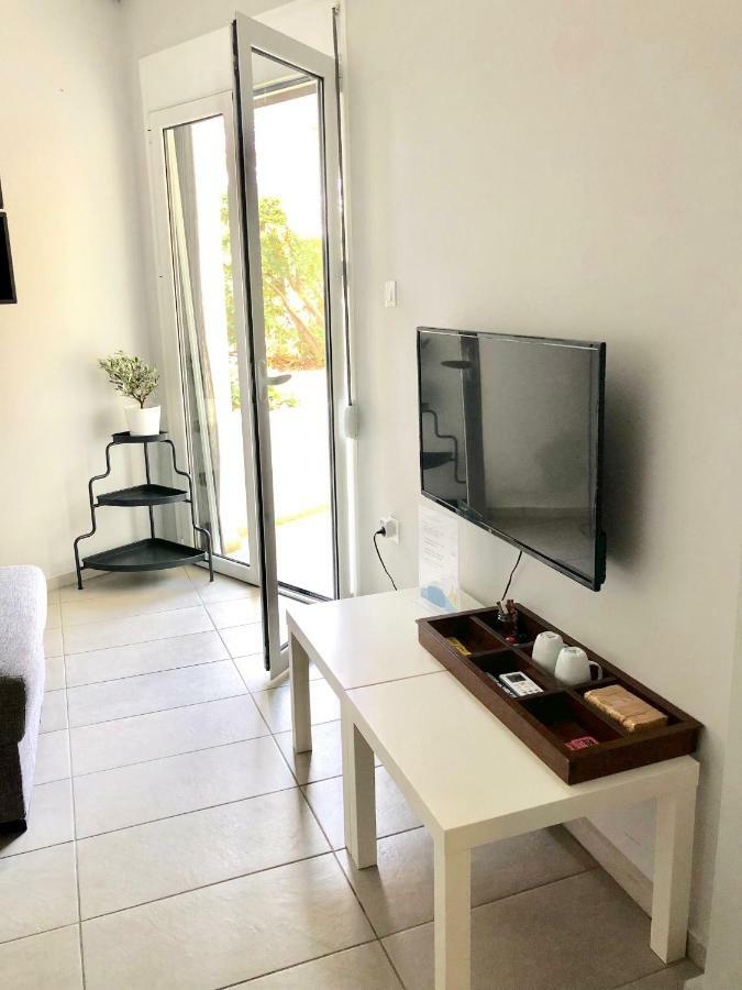 Vravrona Beach Apartments อาร์เตมีดา ภายนอก รูปภาพ