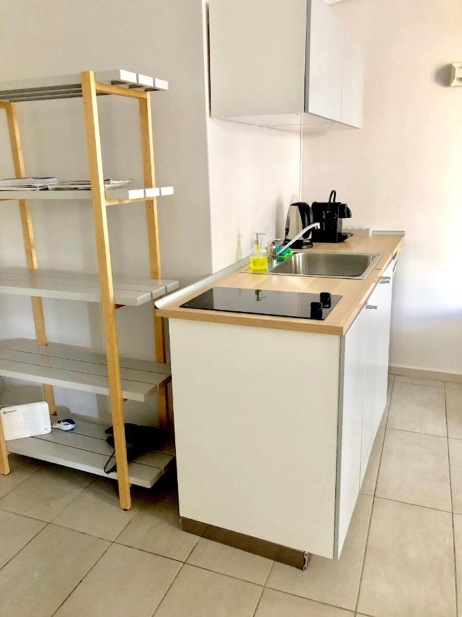 Vravrona Beach Apartments อาร์เตมีดา ภายนอก รูปภาพ